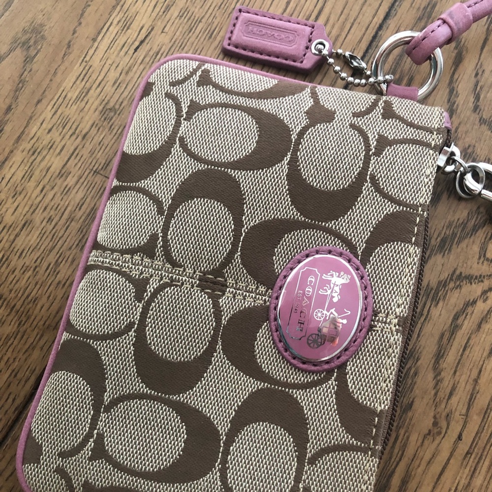 Coach Wristlet - Picture 2 of 6